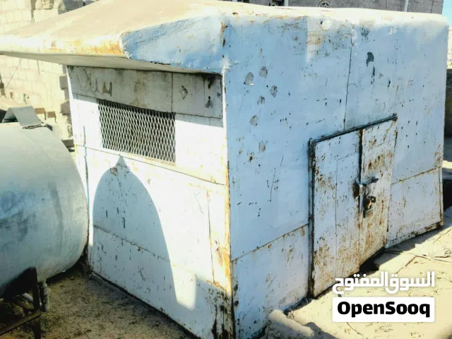 صندوق/ قفص حديد لدباب مكشوف مستعمل بحالة جيدة للبيع