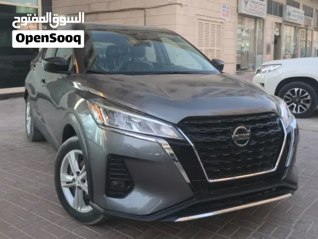 نيسان كيكس 2022 للبيع رقم اثنين اوراق جمارك SV السيارة لا تعاني! من شيء قابل للتفاوض