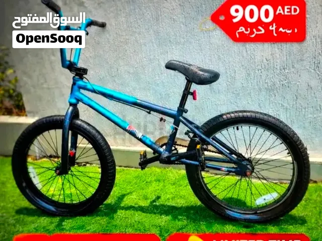 nearly new mountain bike bought about 1–6 months ago and used only once