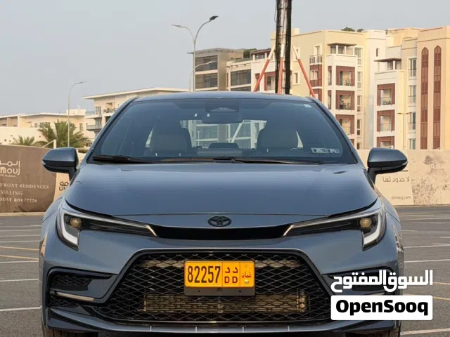 المميزة والاقتصادية كورولا SE موديل 2024 بممشى بسيط جداً وبمواصفات عالية ولون مميز