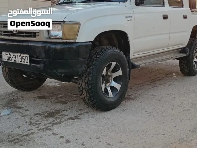 تويوتا هايلوكس 2001 للبيع مجرد معلن فقط