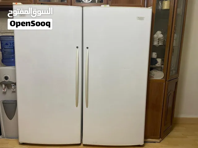 طقم ثلاجة وفريزر منفصلين كيلفيناتور بلاتينيوم (Kelvinator) حجم عائلي كبير بحالة ممتازة