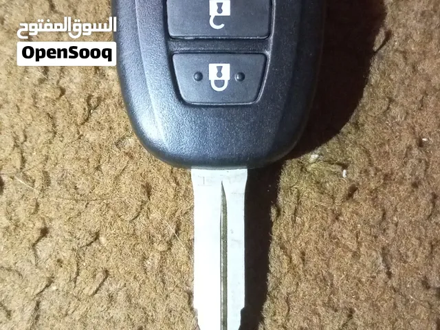 مفتاح سيارة تويوتا تندرا 2018