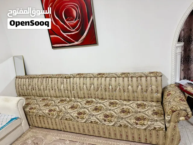 اثاث منزلي للبيع بسعر حصري