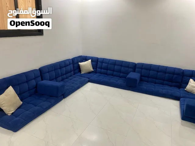 مجلس ارضي للبيع
