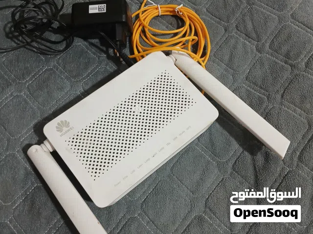 راوتر فايبر امنيه نوع هواوي ممتاز جدا معه سلك وشاحن