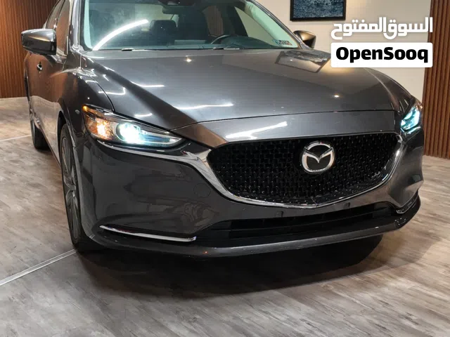 مازدا 6 تورينج موديل 2021 بحالة ممتازة و في قمة النظافة ، تجمع بين الأداء الرياضي والراحة والفخامة