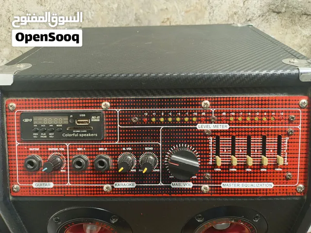 سماعه بصوت قوي جدا