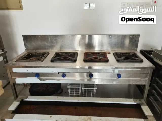 معدات مطاعم للبيع اقل من سعر سووق جديده من مصنع