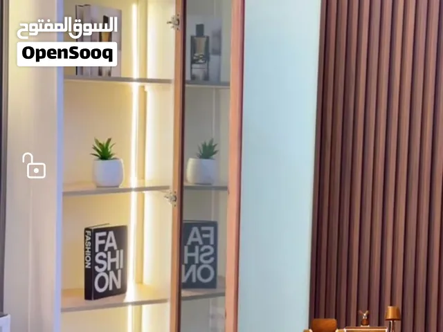 الاسم لنا الحبر اثاث جديد عندنا توصيل السعر 9500 المكان بورسودان
