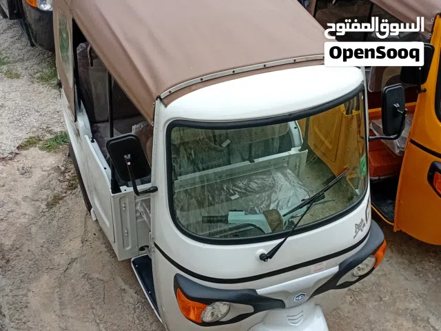 توكتوك بياجو ايطالي فيسبا جديد للايجار شهري في البترون موديل 2026  (230cc ) 0 كيلو متر