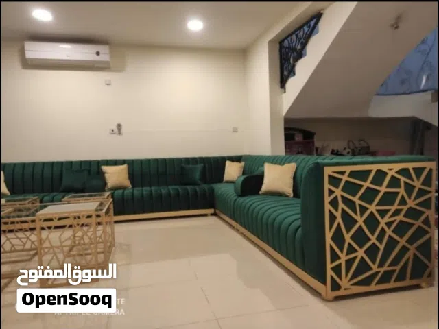 upholstery, cloth changing,rapairing, making new sofa, curtain, wallpaper,perkhiya.