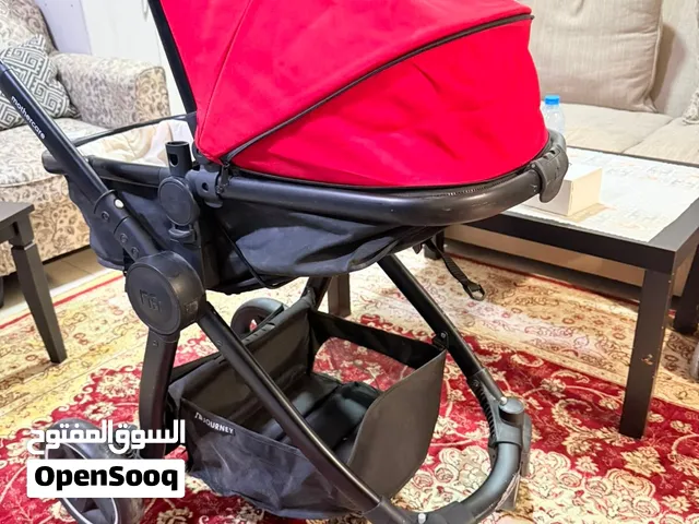 عربة اطفال بحالة ممتازه