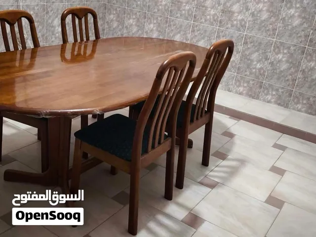 طاولة أكل / طعام