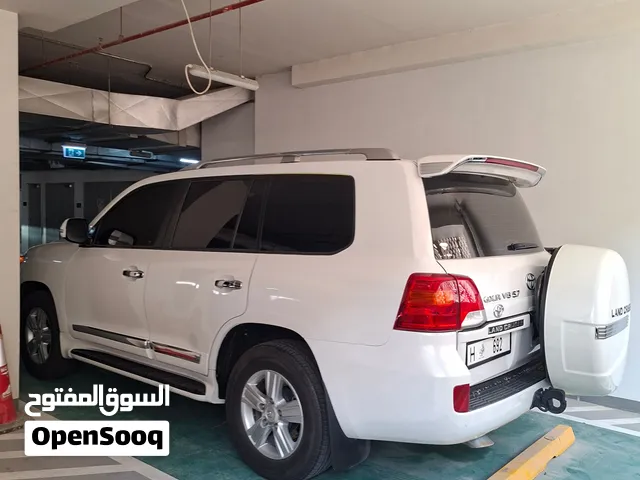 Used Toyota Land Cruiser in Um Al Quwain
