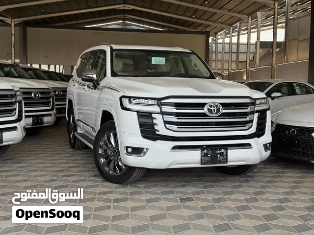 لاندكروزر VX 2026 قطرى بنزين دبل اوتوماتيك