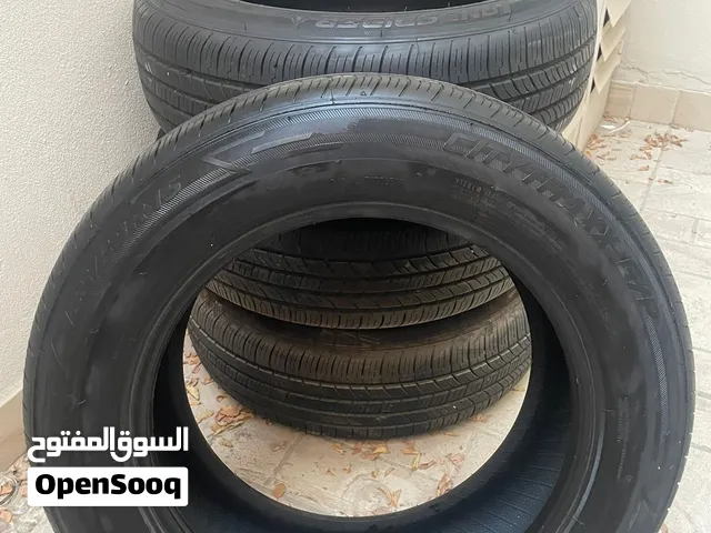 4اطارات (تواير) شبه جدد