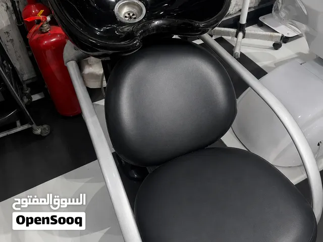 كرسل غسيل شعر  بحاله ممتازه  Washing chair in excellent condition.