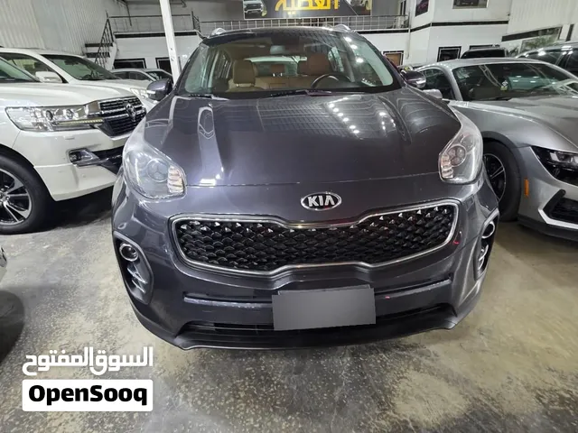كيا  سبورتج وارد خليجي  موديل 2018 لوحات بغداد  المكينة 2000  ((( ملاحظة: السيارة بنزين  )))
