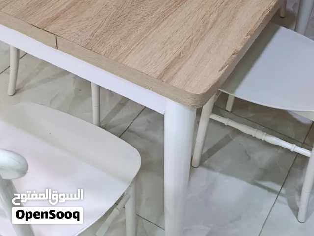 ميز طعام للبيع 4 كراسي مابي اي كسر