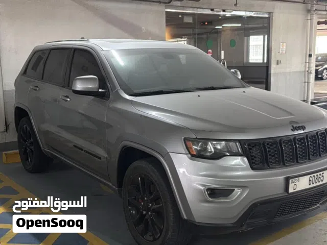 Jeep Grand Cherokee Altitude 2020 V6 American Specs  Warranty  Excellent Condition