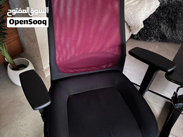 كرسي بمواضفات عالية جديد