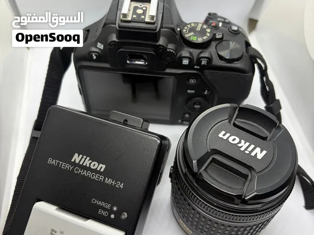 كاميرا نيكون Nikon D3500 مستعملة شبه جديد مع البطارية والعدسة