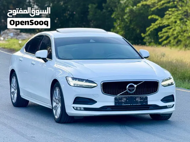 فولفو S90 T5 خليجي موديل 2020 فل اوبشن بحالة ممتازة