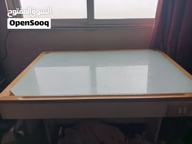 طاولة هندسة معماريه