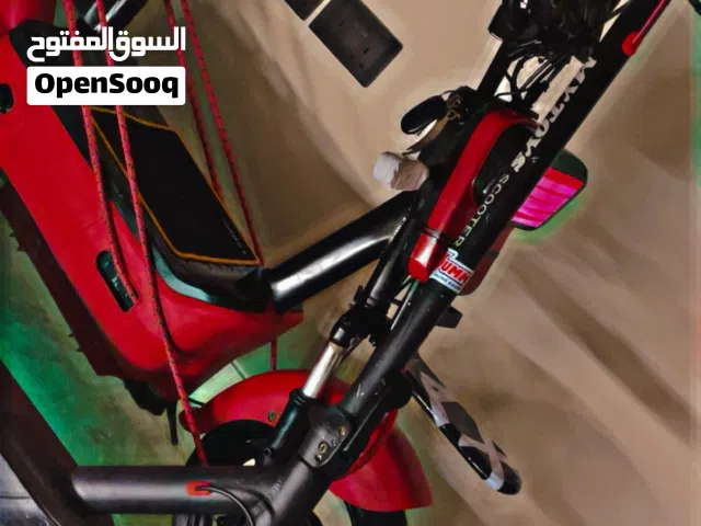 90دينار كلهم ولي يبي قطعه وحده يتصل وخاطره طيب