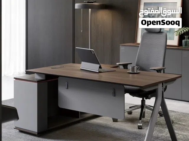 modern executive office table Size 1.6M