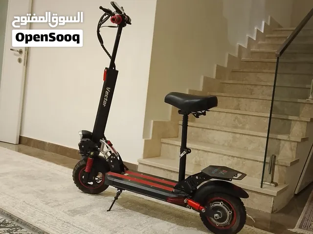 سكوتر الوحش السعر2000