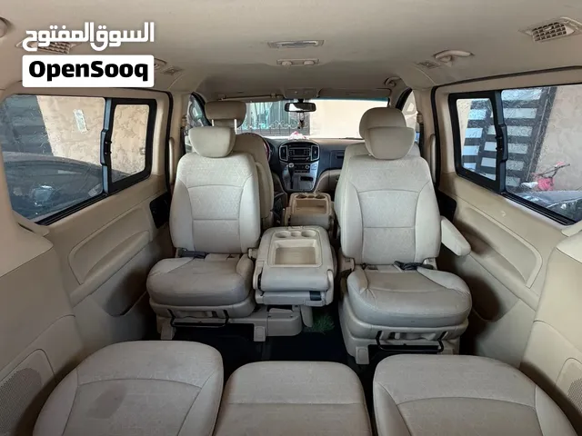 Hyundai H-1 2019