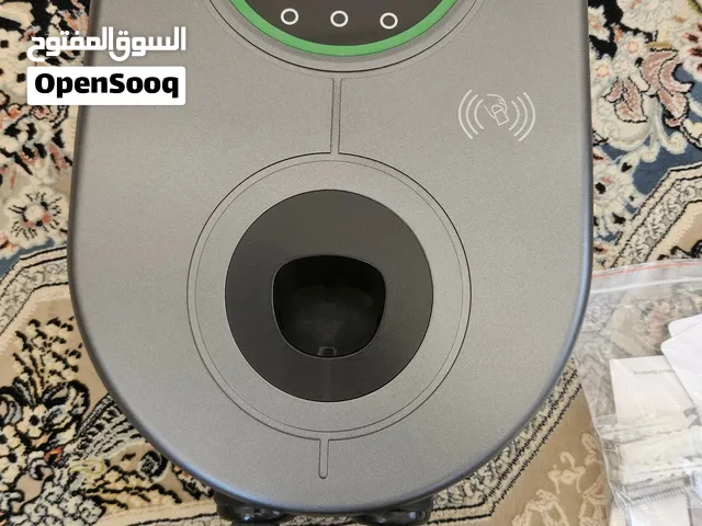 للبيع شاحن سيارات كهربائية تسلا