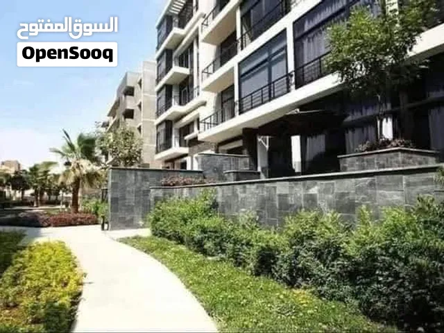 لسرعه البيع شقه 193م متشطبه فورى جاهزه ع السكن امام مطار القاهره فى كمبوند Stoda شيراتون بتسهيلات