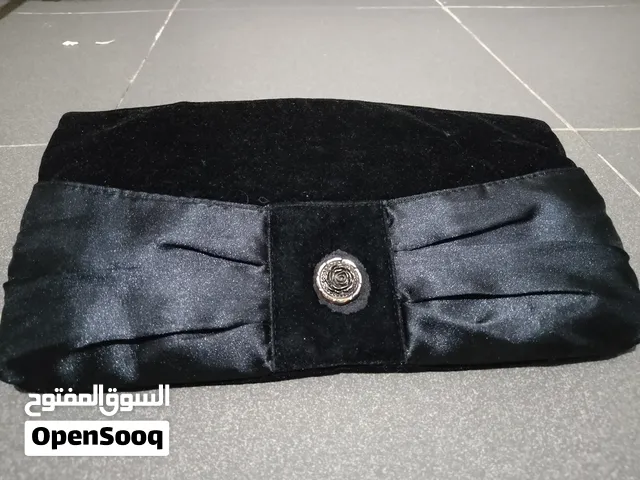 شنطه سواريه ماركه yvessaintlaurent