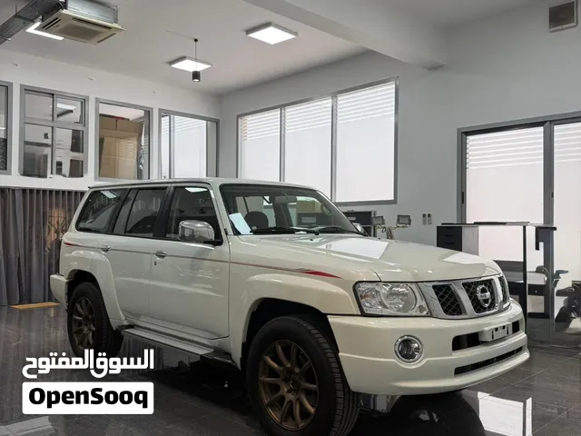 Nissan Patrol Safari 2016 – GCC Specs Automatic - single owner