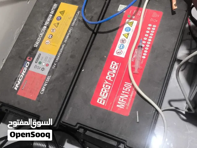 عاكسه مع بطاريات جديده جدا استعمال قليل