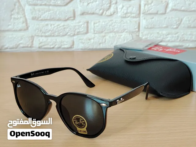 New with box Ray Ban black RB4306
