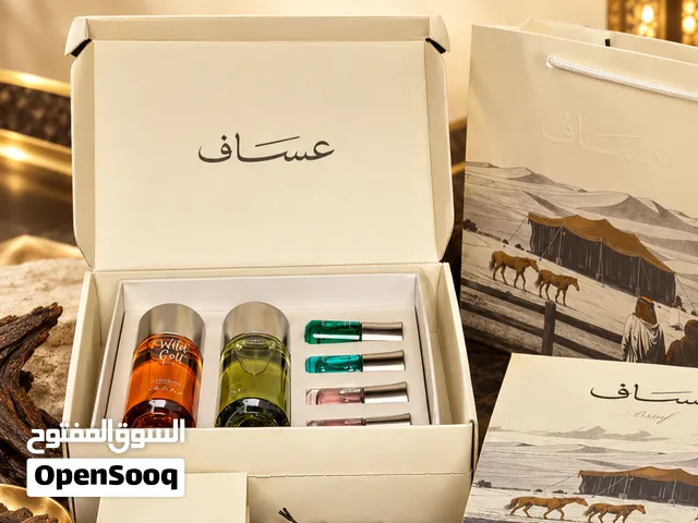أطقم عطور نسائية ورجالية