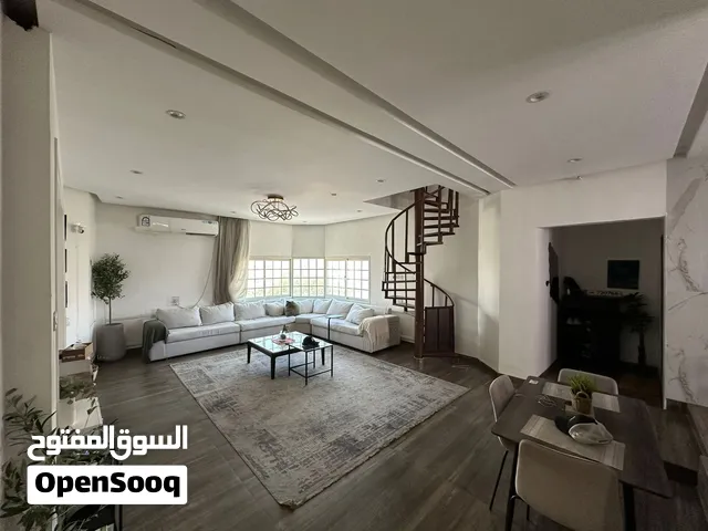 للايجار شقه بالاندلس ق 12