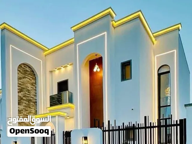 لمحبي الأناقة والذوق الرفيع فلل بتصميم راقي مع توفر مسبح خاص للفيلا عين زارة الكحيلي شارع مصنع قرارة