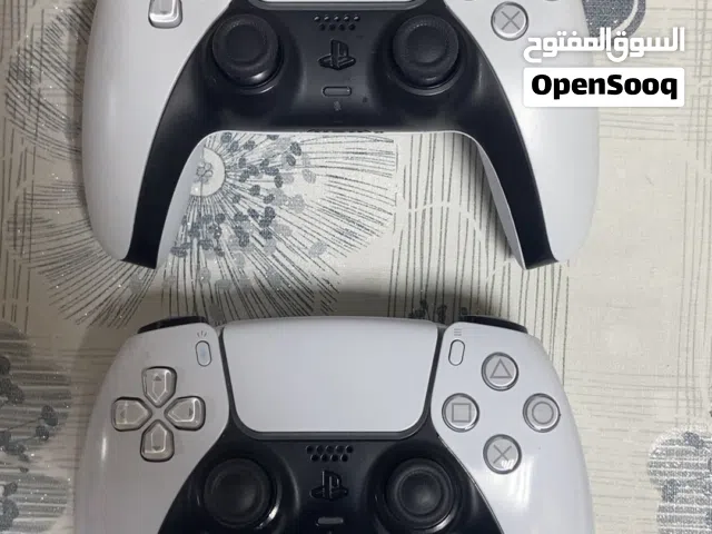 PlayStation 5 controller