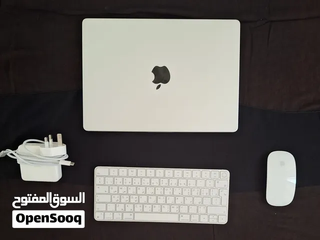 Apple MacBook Pro 14 M3 (2023) + Apple Keyboard & Magic Mouse