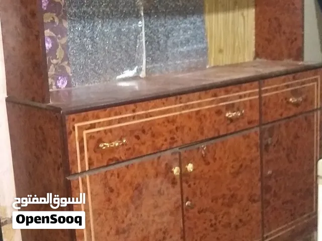 دولاب مطبخ مستعمل نظيف كرت ب 38000 العرض لمده يومين