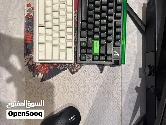 للبيع ماوس لوجيتك سوبر لايت برو و ماوس باد و كيبورد أتاك شارك مغناطيسي و ماوس أتاك شارك x11 و
