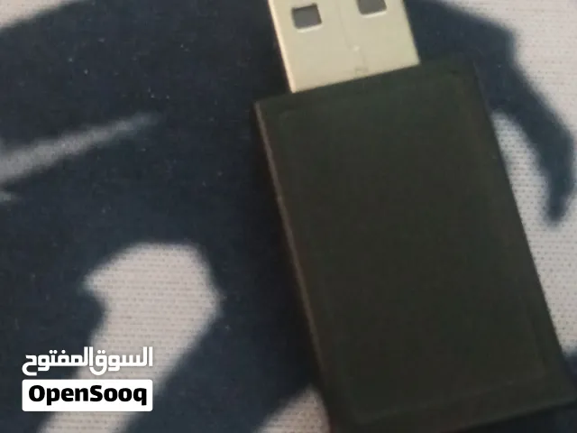 قطعة USB  شغالة 100٪