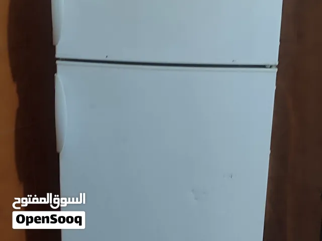 ثلاجه للبيع