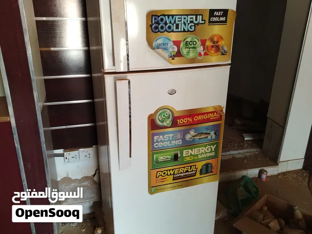 تلاجة 8 قدم للبيع