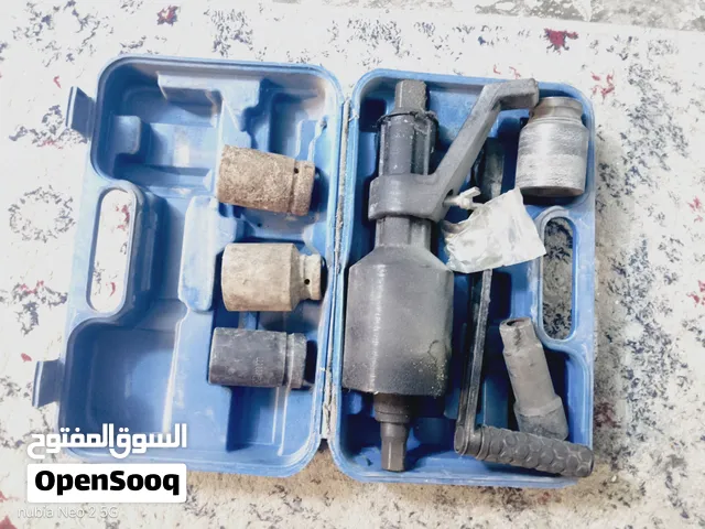 جير بوكس يفتح براغي تاير الكنتر والتك والازوزه والوريات والتريلات مستعمل مره واحده فقط. اقرئ الوصف